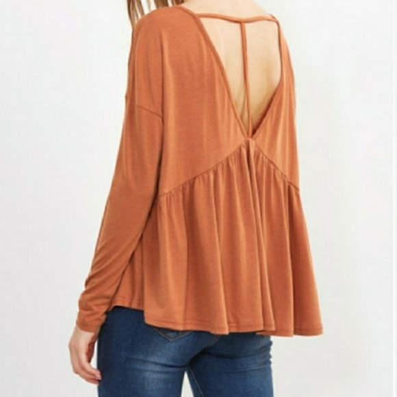 The ASHLEY Open Back Babydoll Top - Picture 2 of 4